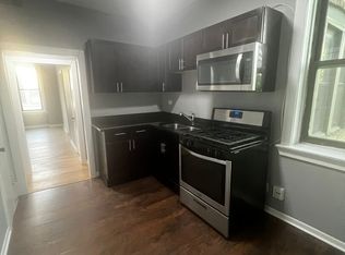 1024 S Hyde Park Blvd #3S, Chicago, IL 60615