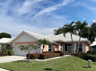 8702 Wakefield Dr, Palm Beach Gardens, FL 33410