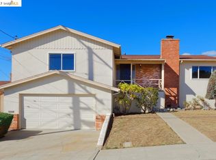 136 Maggiora Dr, Oakland, CA 94605