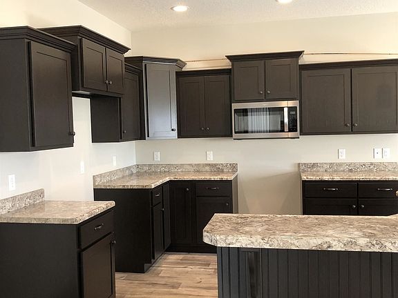 5th image of 3370 Kensington Ct