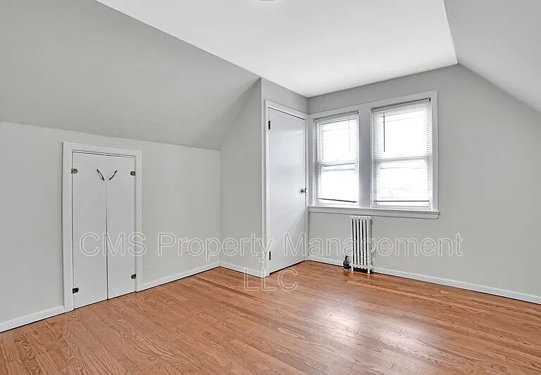 706 Chestnut St #3 — Photo 3