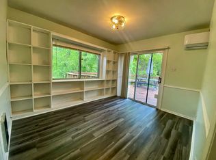 1 Annandale Rd, Annandale, VA 22003