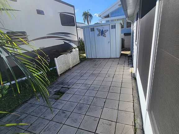 5th image of 2946 Gulf To Bay Blvd Unit 116
