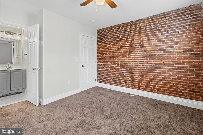 900 Bennett Pl — Photo 21