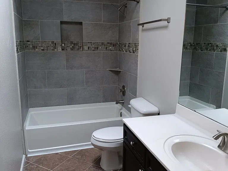 506 Phoenix Ave NW — Photo 12