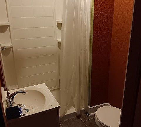 3rd image of 7801 Brooklyn Ave