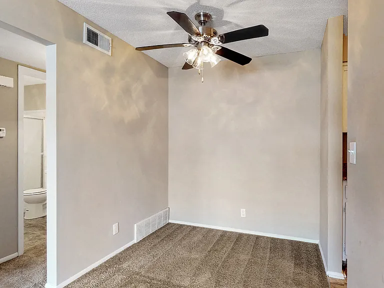 Westwood Apartments — Photo 48