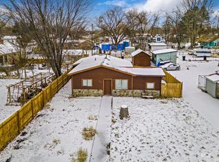 418 Michigan St, Gooding, ID 83330