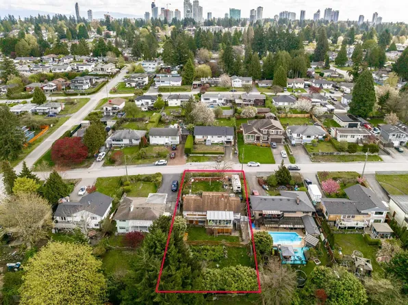 10259 124a St, Surrey, BC V3V 4W7