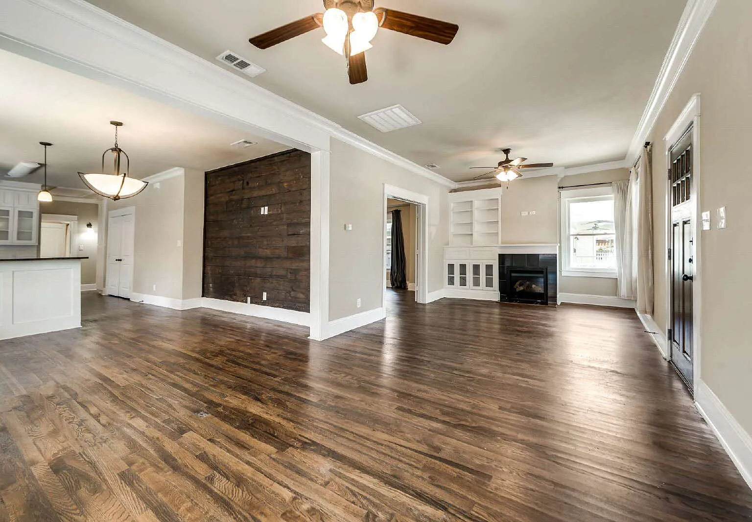 2 bed, 2.0 bath, 1380 sqft, $2,550 — Photo 4