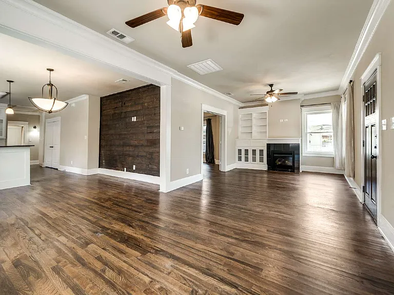 1318 Fairmount Ave — Photo 4