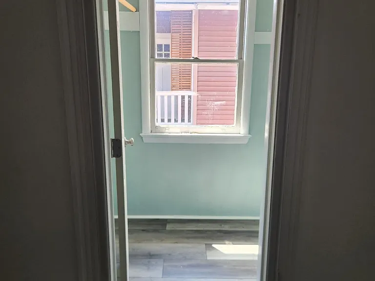 119 N Richmond St — Photo 8