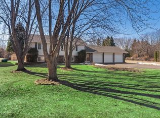 290 Elm St, Lino Lakes, MN 55014