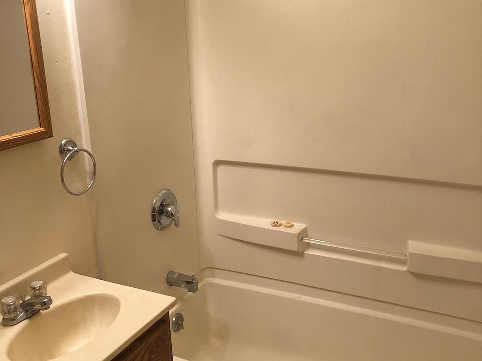 1st image of 1410 Park Ave #1