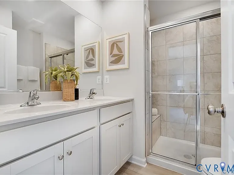 8728 Pioneer Hill Dr — Photo 16