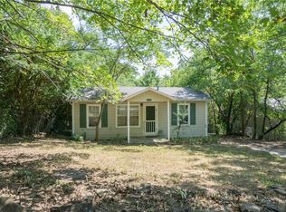 349 E Baxter Ln, Fayetteville, AR 72701