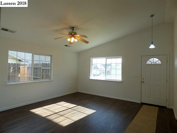 3rd image of 655 Gem Dr