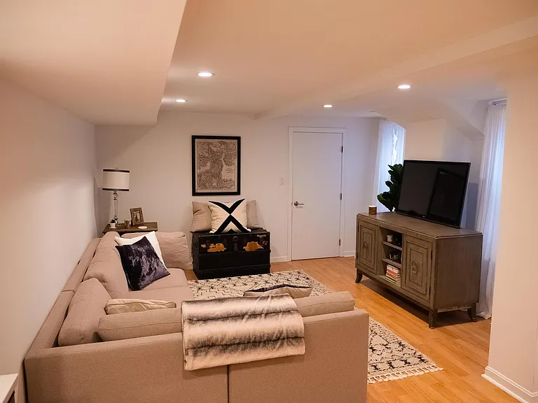 53 Telegraph St — Photo 14