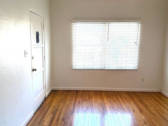 3rd image of 2569 Wightman St #0