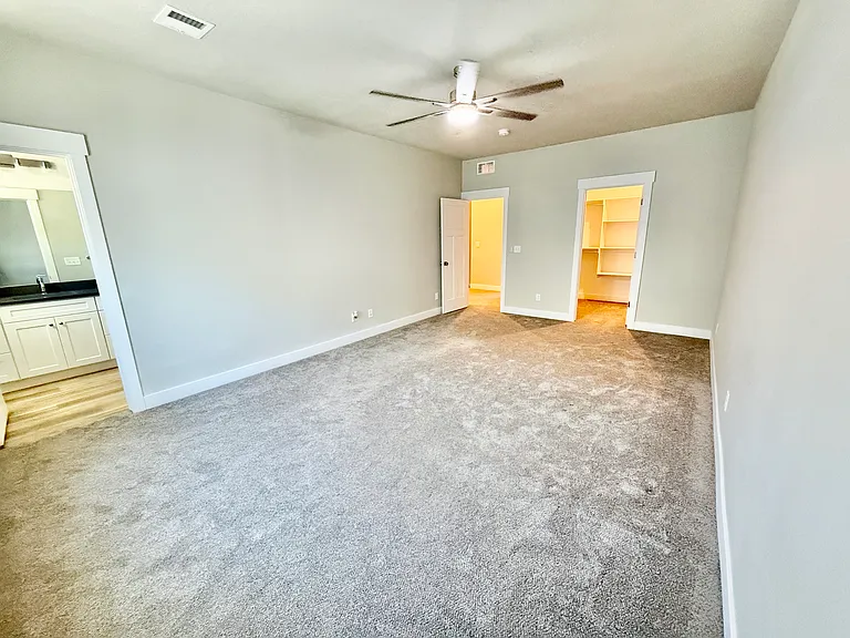 1013 S 2740 E — Photo 7