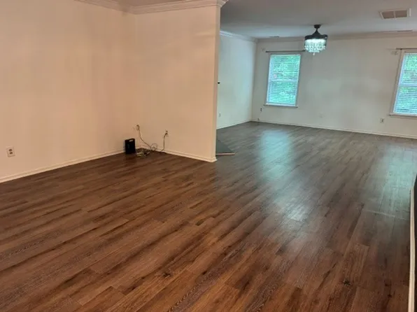2705 Buckleigh Dr Suite E2-208, Charlotte, NC 28215