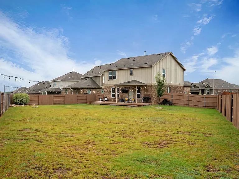 129 Purple Heart Dr — Photo 28