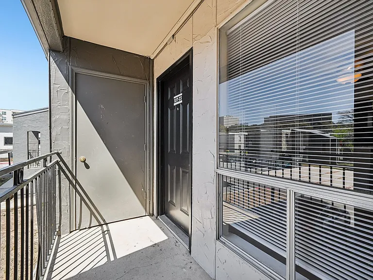 Welcome to The Riley Apartments, where modern living meets comfort. Enjoy spacious interiors and an inviting community atmosphere. Step outside to discover beautiful views and convenient access to local amenities. Schedule your tour today!