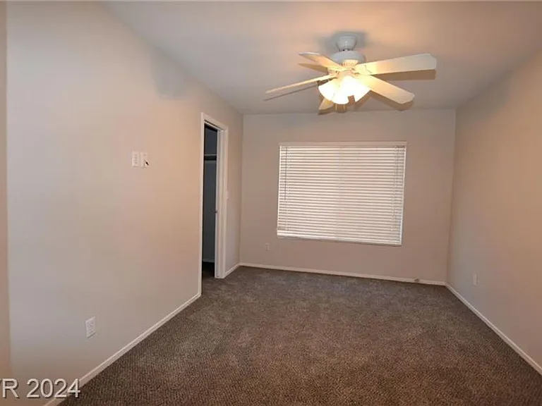 2111 Fountain Springs Dr — Photo 19