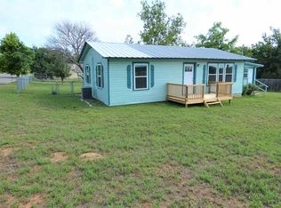 1101 E College St, Llano, TX 78643