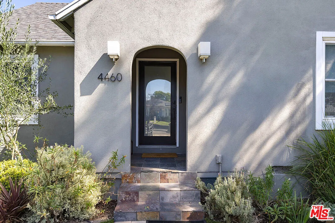 3 bed, 2.5 bath, 1753 sqft, $7,195 — Photo 3