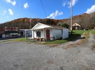 116 Perry Hwy, Harmony, PA 16037