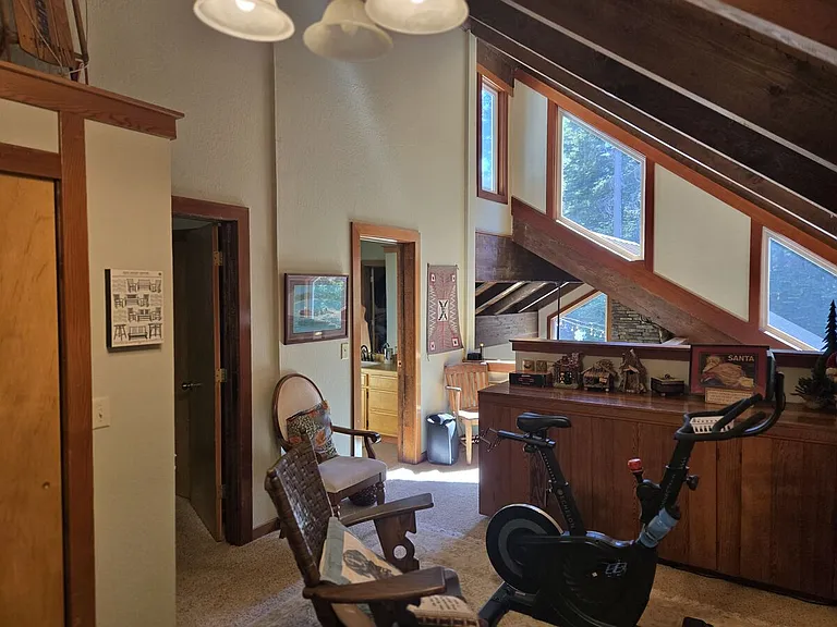 6453 McKinney Creek Rd — Photo 15