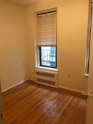 Rented by AD Real Estate Investors | media 13