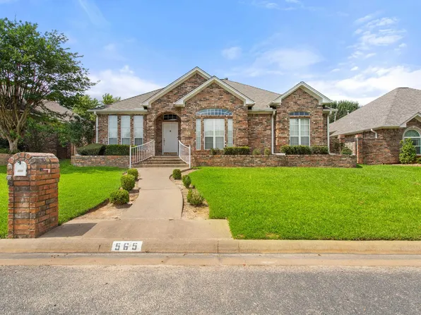 565 Bunker Dr, Tyler, TX 75703
