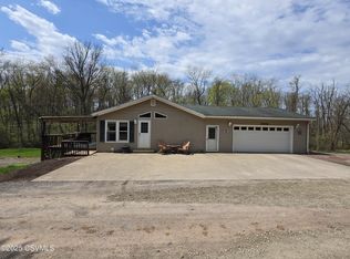 157 Hauck Ln, Milton, PA 17847