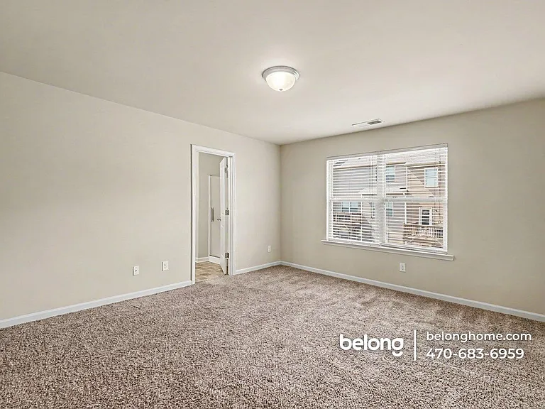 3335 Blue Springs Walk NW — Photo 9