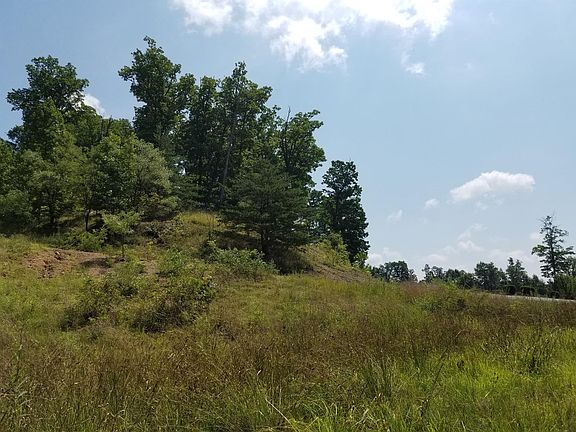 4th image of 588 Hickory Dr Lot 19