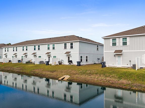 5th image of 64 Crossing Ln #A