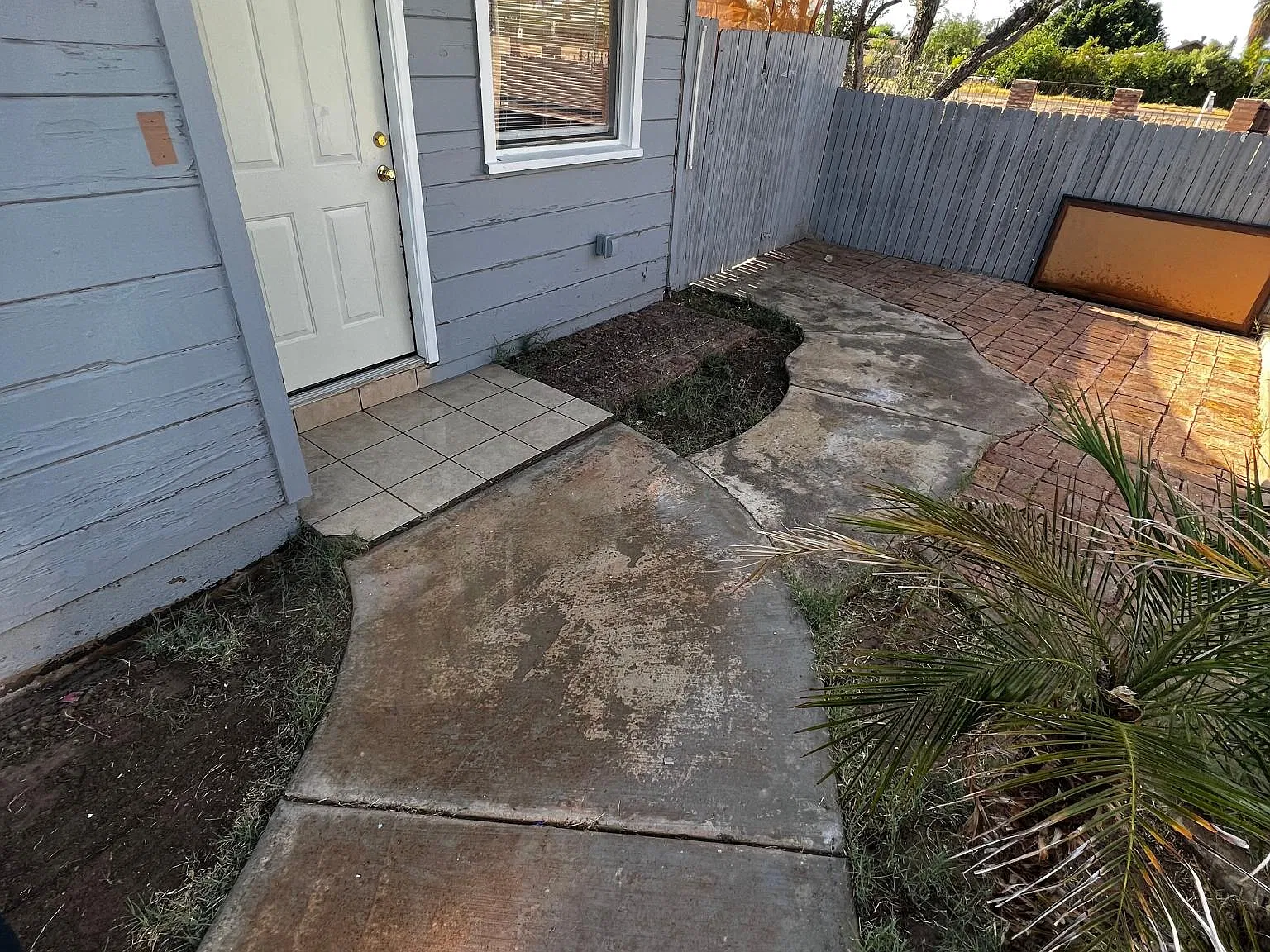 S Palm Ave, Yuma — Photo 4