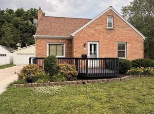 1126 N 12th St, Manitowoc, WI 54220