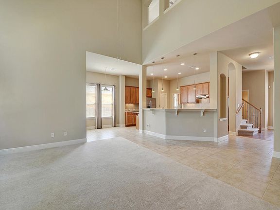 3rd image of 7916 Wisteria Valley Dr