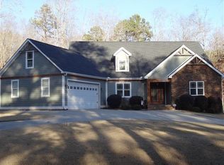1422 Stillwater Dr, Seneca, SC 29672
