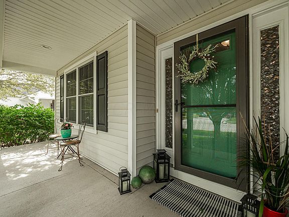 4th image of 714 Kentucky Cir