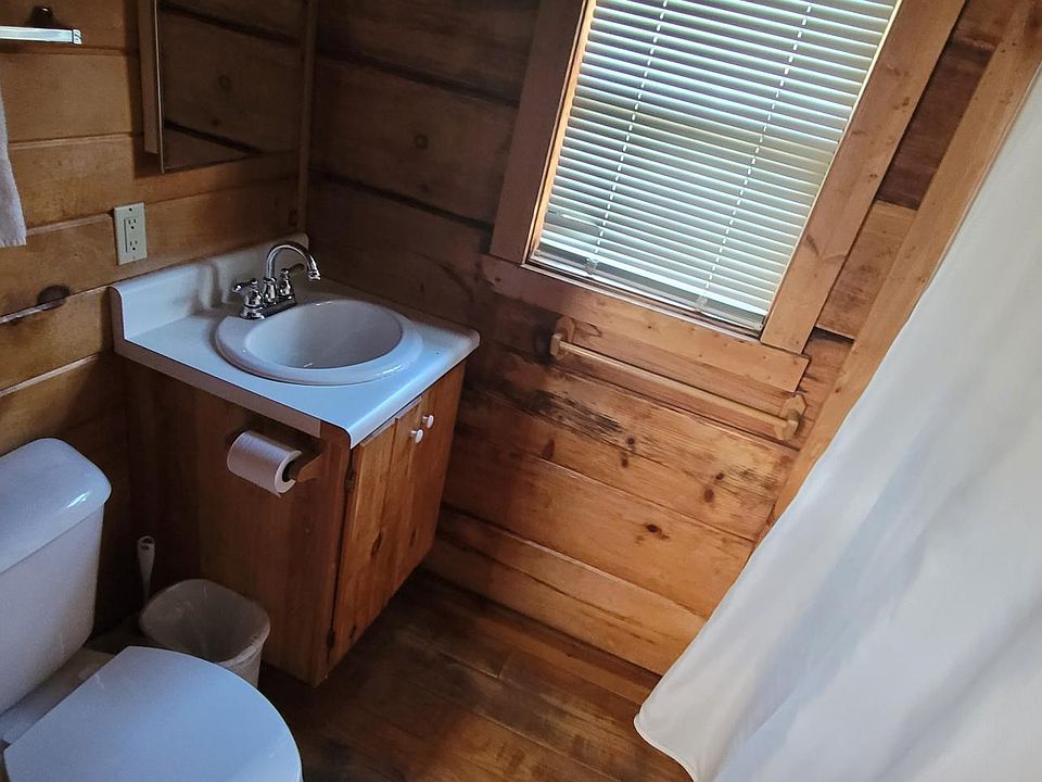 1st image of 107 Crider Cir