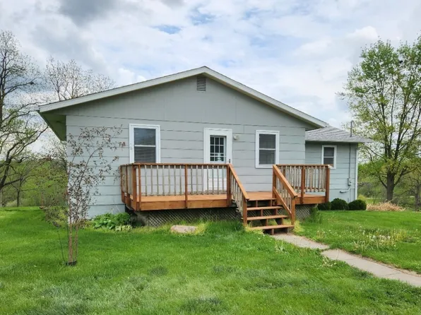 1684 Highway 14, Knoxville, IA 50138