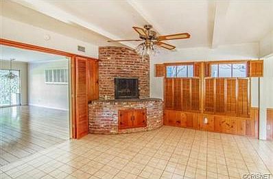 3rd image of 4830 Gaviota Ave
