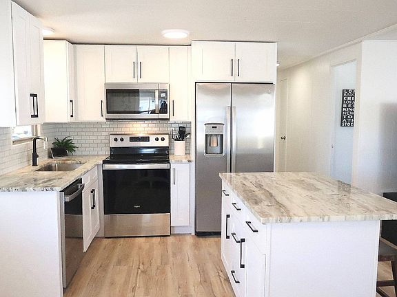 5th image of 132 W Sterling Way #529