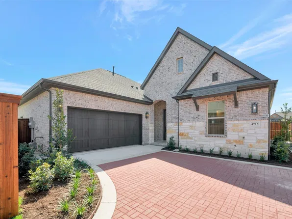 4715 Boyds Branch Dr, Arlington, TX 76005