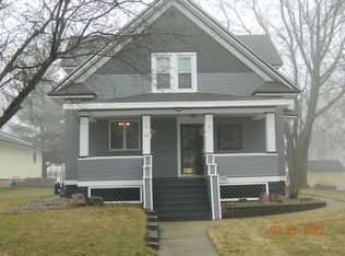 416 1st Ave SW, Sioux Center, IA 51250