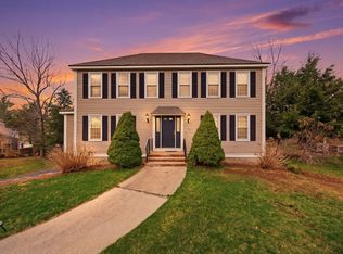 157 Rolling Meadow Dr, Holliston, MA 01746